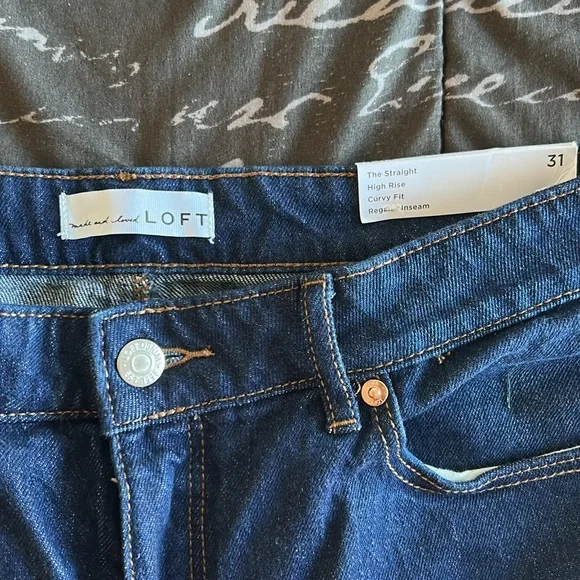 NWT LOFT The Straight High Rise Curvy Fit Jeans - Picture 5 of 9